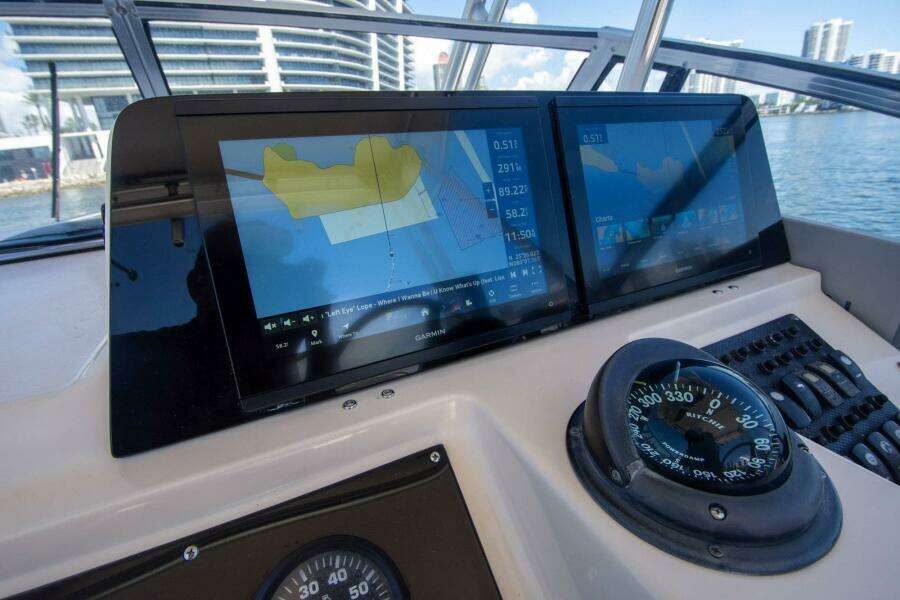 Reel Peace 28ft Grady White Yacht For Sale