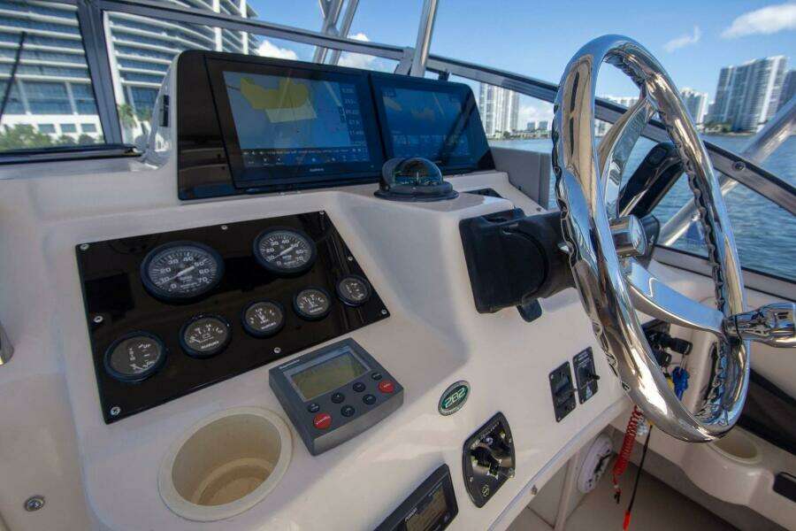 Reel Peace 28ft Grady White Yacht For Sale