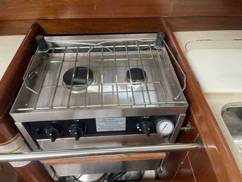 Valkyrie 32ft Beneteau Yacht For Sale