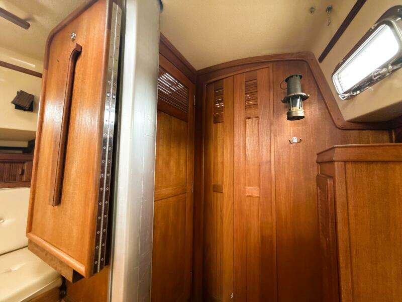 Afterglow 32ft Island Packet Yacht For Sale