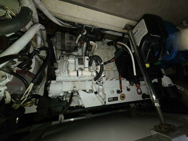 Aloha Spirit 41ft Carver Yacht For Sale