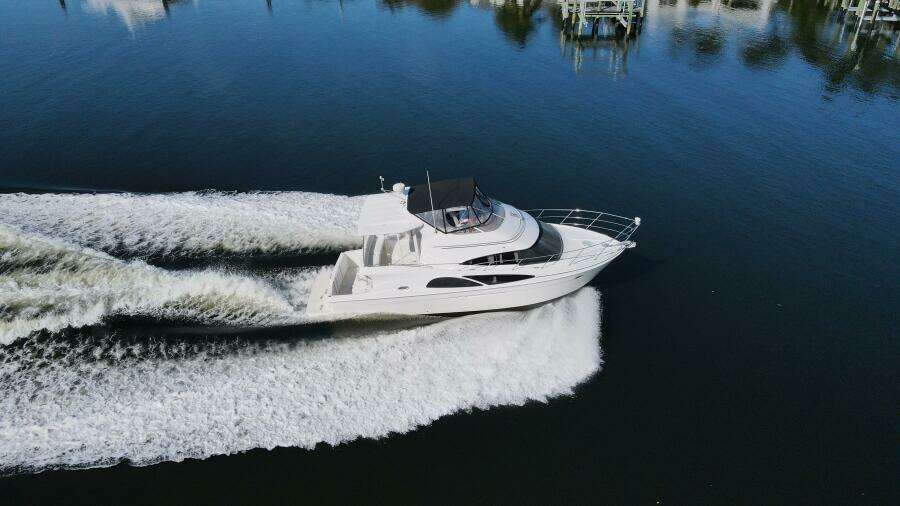 Aloha Spirit 41ft Carver Yacht For Sale