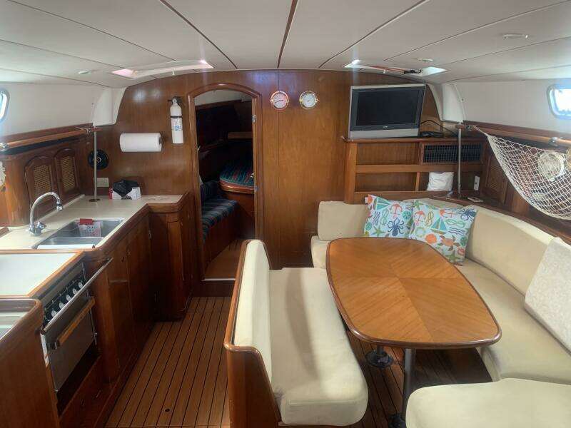 XTC 46ft Beneteau Yacht For Sale