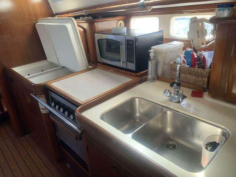 XTC 46ft Beneteau Yacht For Sale