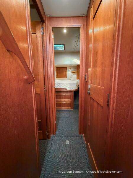 Dee Gee 37ft Nordic Tugs Yacht For Sale