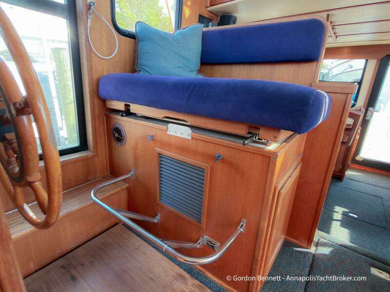 Dee Gee 37ft Nordic Tugs Yacht For Sale