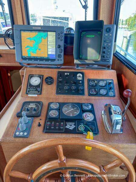 Dee Gee 37ft Nordic Tugs Yacht For Sale