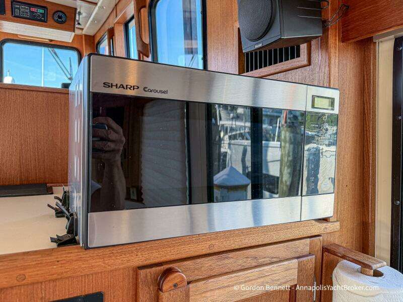 Dee Gee 37ft Nordic Tugs Yacht For Sale