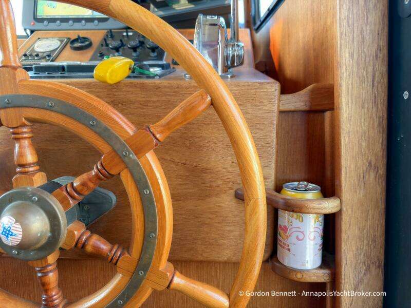 Dee Gee 37ft Nordic Tugs Yacht For Sale