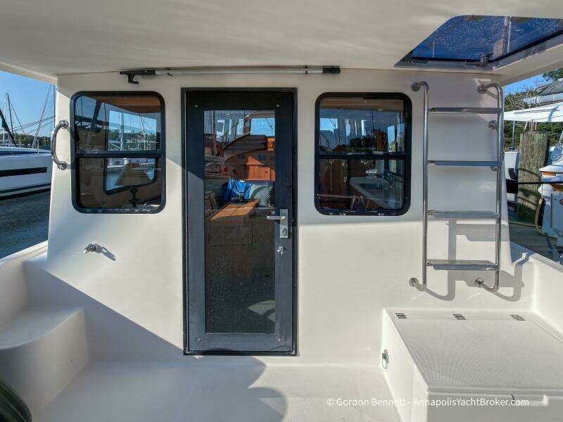 Dee Gee 37ft Nordic Tugs Yacht For Sale