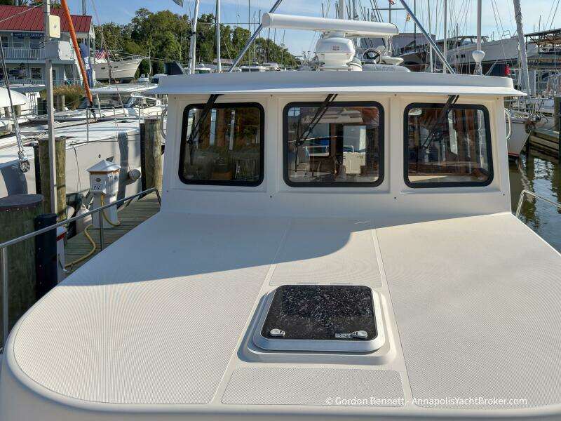 Dee Gee 37ft Nordic Tugs Yacht For Sale