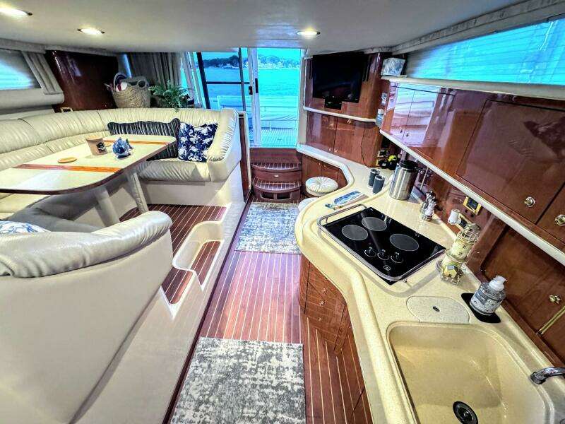 45ft Sea Ray Yacht For Sale