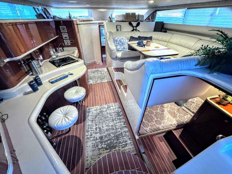 45ft Sea Ray Yacht For Sale