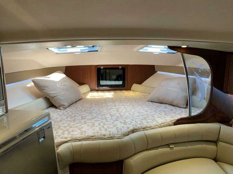 37ft Grady White Yacht For Sale