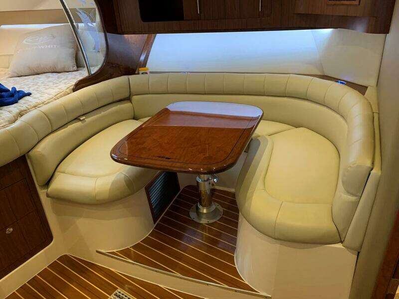 37ft Grady White Yacht For Sale