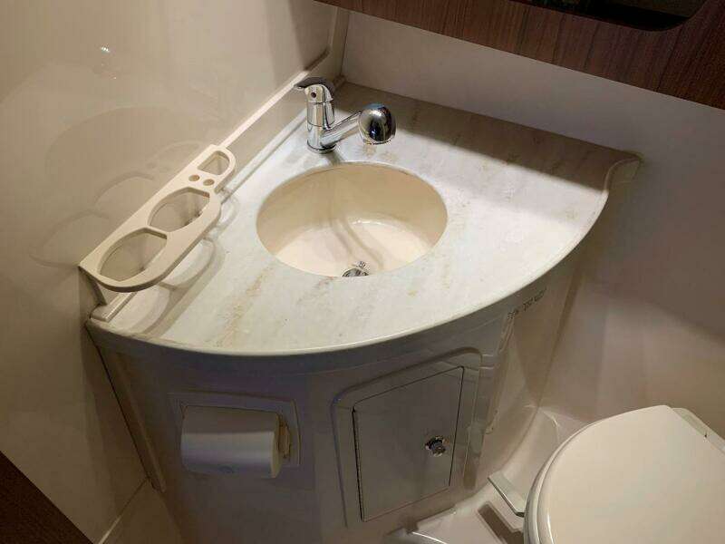 37ft Grady White Yacht For Sale