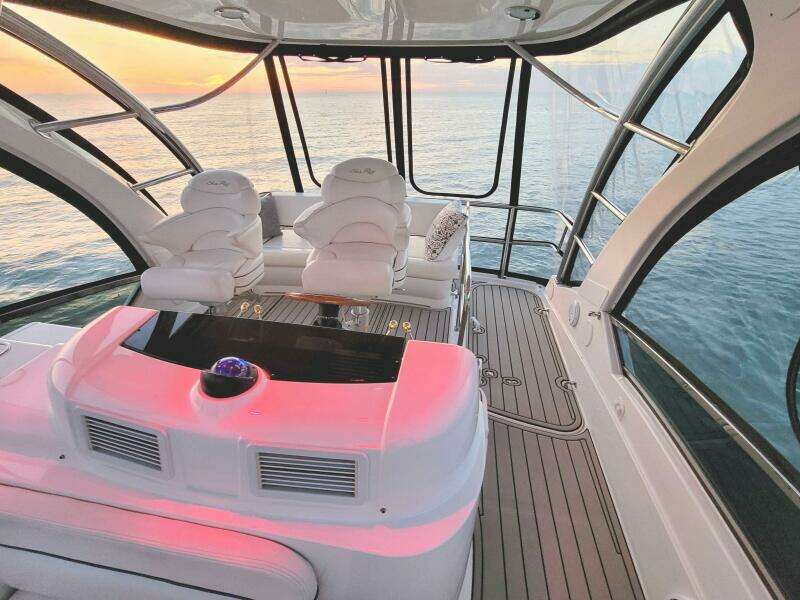52ft Sea Ray Yacht For Sale