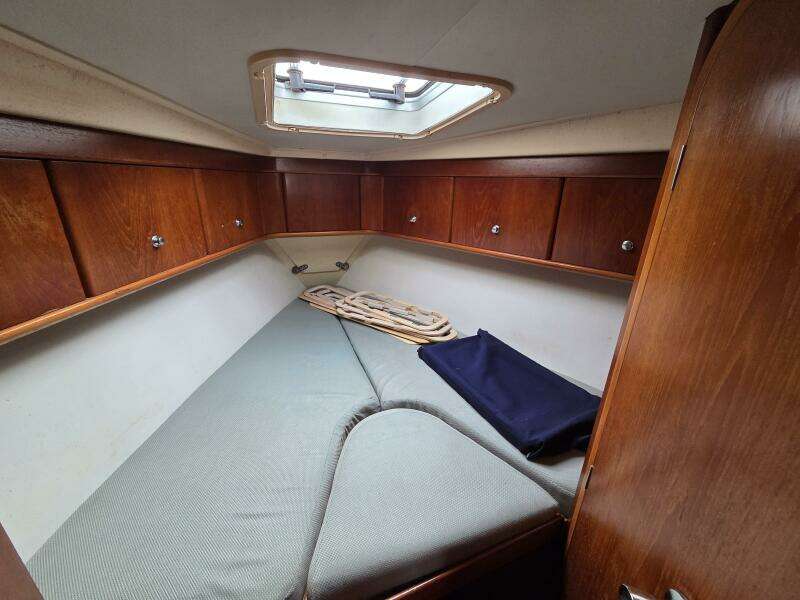 Juels 38ft Moody Yacht For Sale