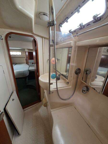 Juels 38ft Moody Yacht For Sale