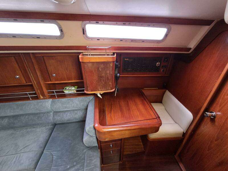 Juels 38ft Moody Yacht For Sale
