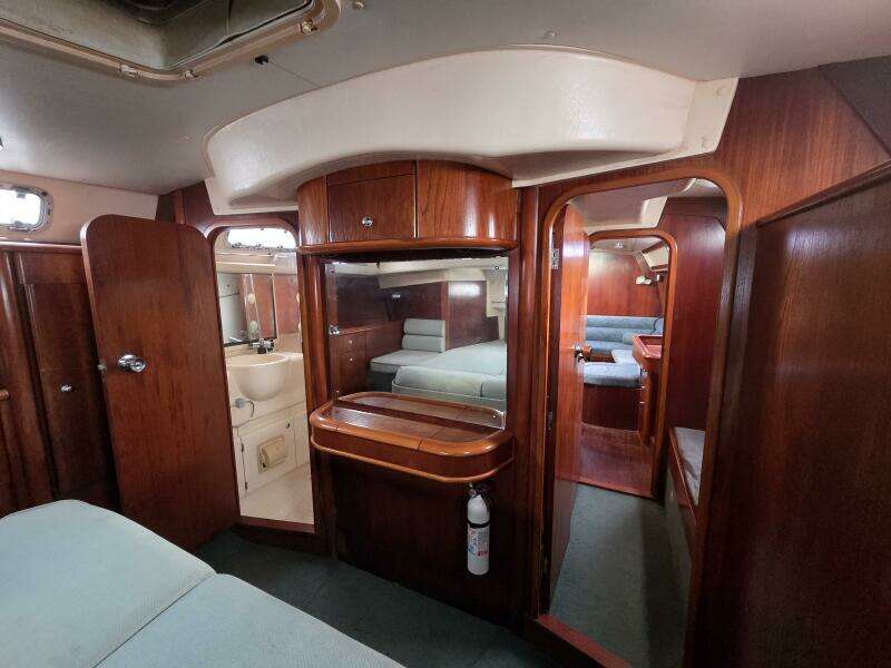 Juels 38ft Moody Yacht For Sale