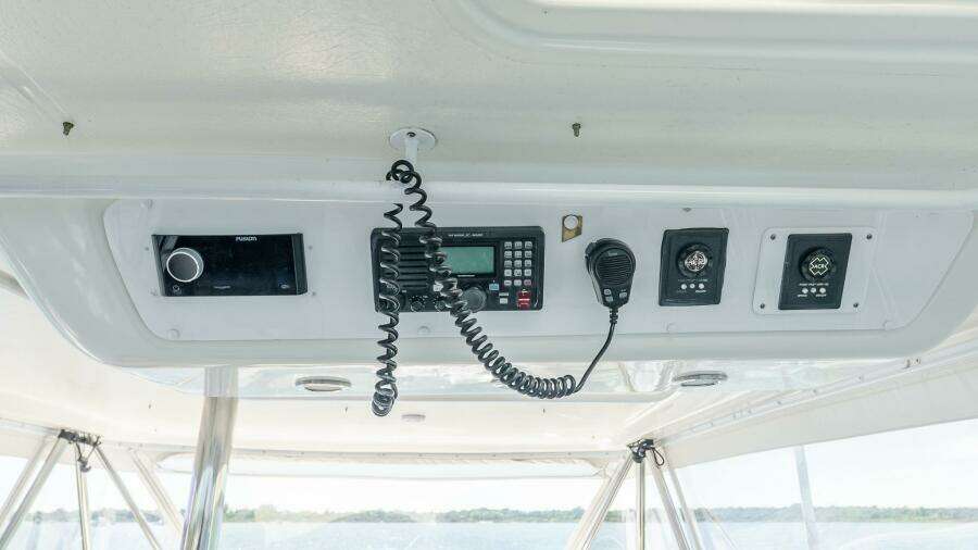 Chillax 51ft Riviera Yacht For Sale