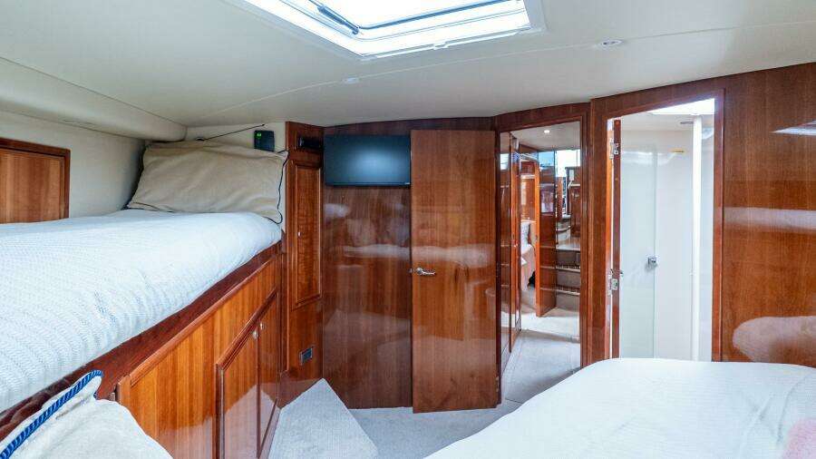 Chillax 51ft Riviera Yacht For Sale