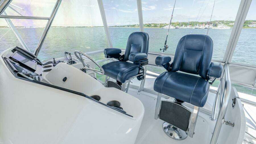 Chillax 51ft Riviera Yacht For Sale