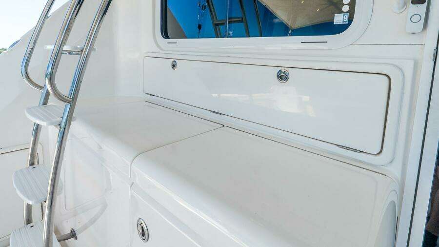 Chillax 51ft Riviera Yacht For Sale