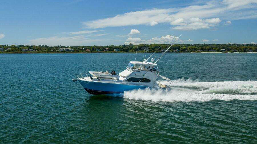 Chillax 51ft Riviera Yacht For Sale