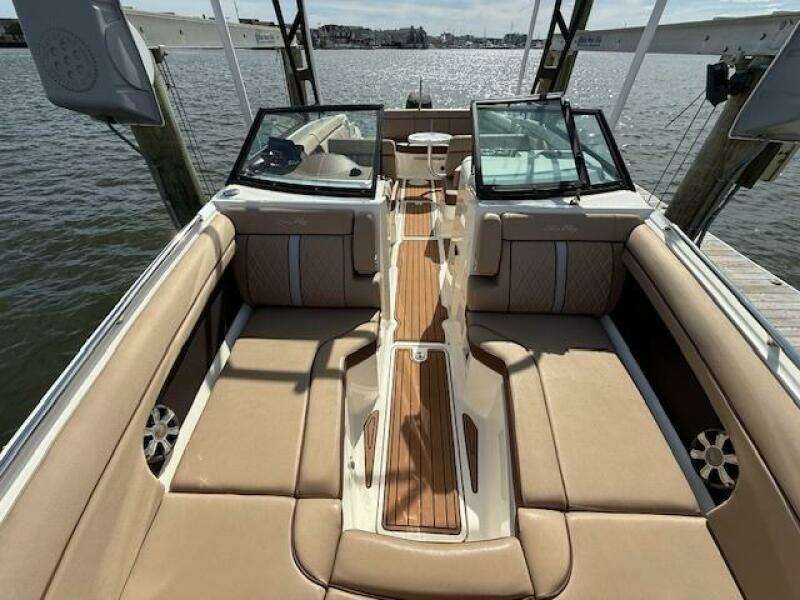 27ft Sea Ray Yacht For Sale