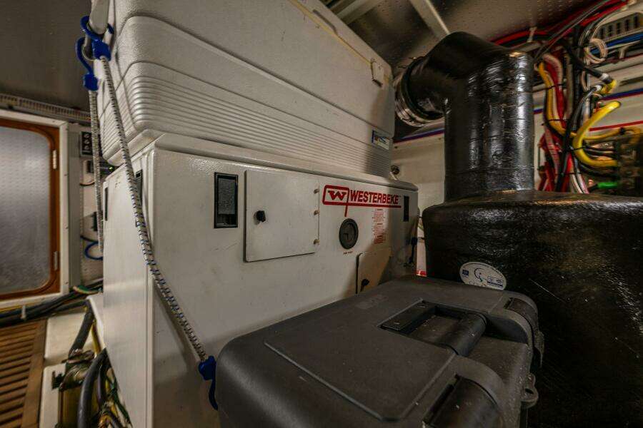 56ft DeFever Yacht For Sale
