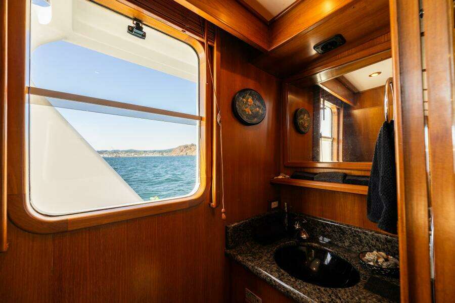 56ft DeFever Yacht For Sale