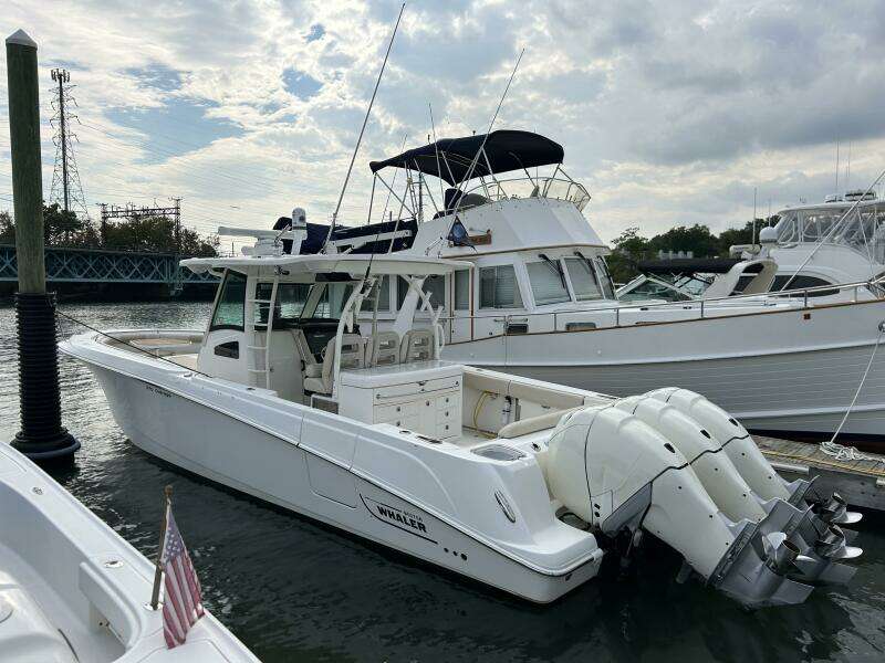 37ft Boston Whaler Yacht For Sale