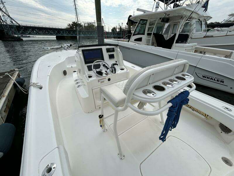 27ft SeaVee Yacht For Sale