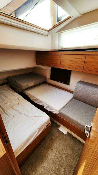 40 Guest Stateroom
