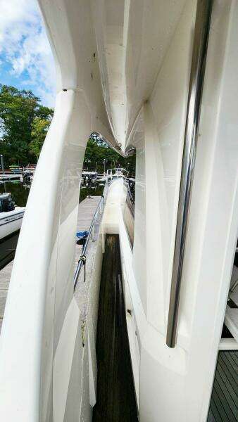 15 Exterior