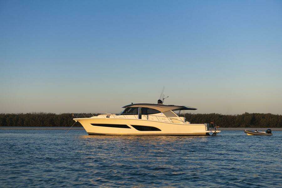 EX1 58ft Riviera Yacht For Sale EX1 58ft Riviera Yacht For Sale