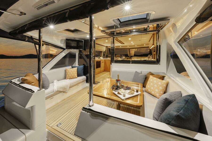 EX1 58ft Riviera Yacht For Sale EX1 58ft Riviera Yacht For Sale