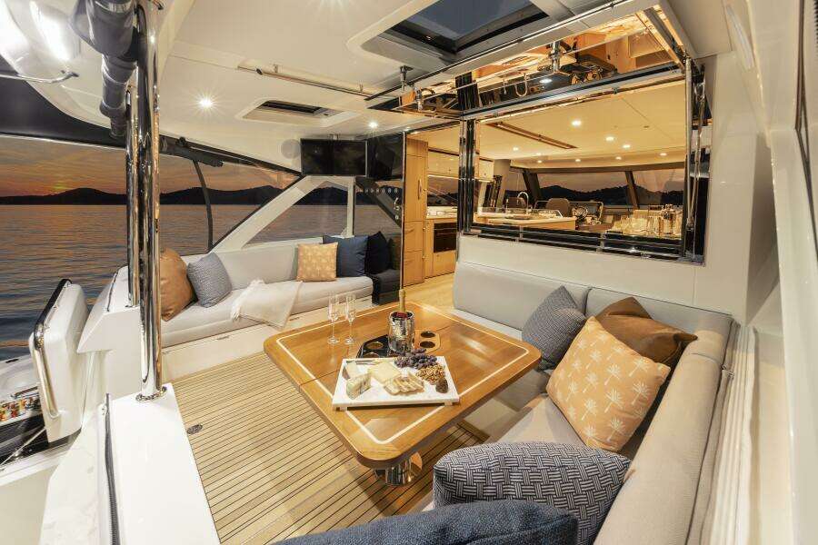 EX1 58ft Riviera Yacht For Sale EX1 58ft Riviera Yacht For Sale