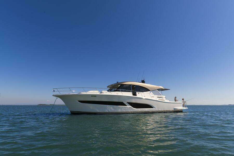 EX1 58ft Riviera Yacht For Sale EX1 58ft Riviera Yacht For Sale