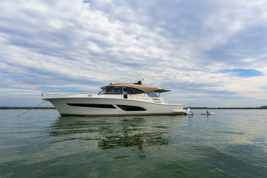 EX1 58ft Riviera Yacht For Sale EX1 58ft Riviera Yacht For Sale