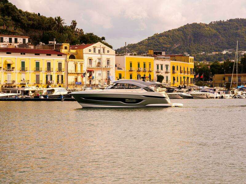 46ft Riviera Yacht For Sale 46ft Riviera Yacht For Sale