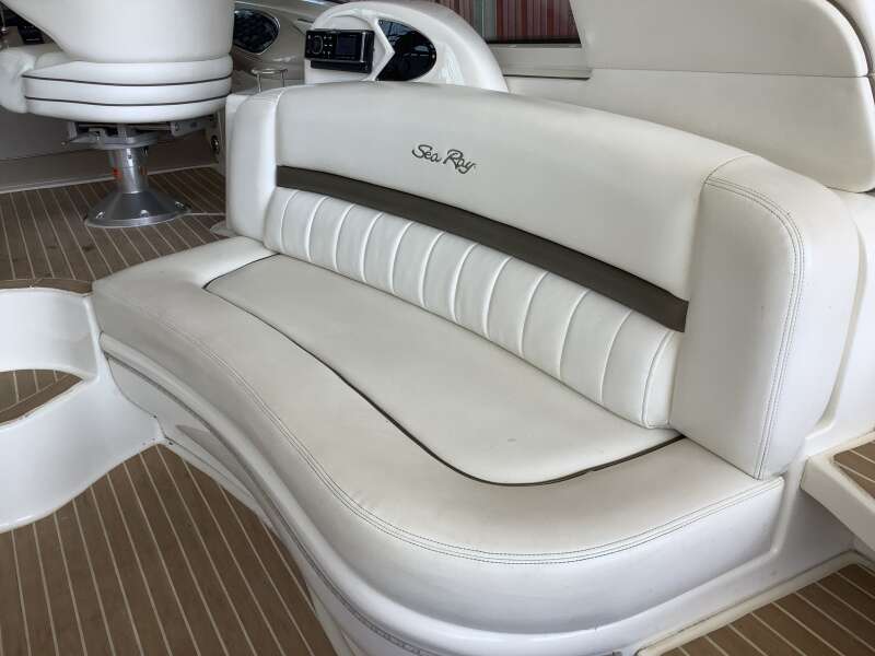 52ft Sea Ray Yacht For Sale