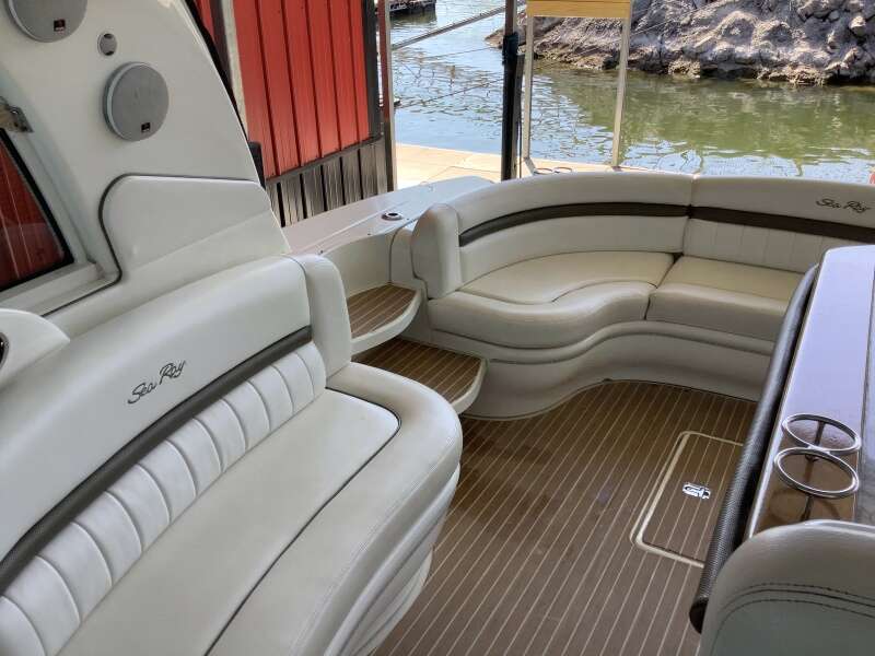 52ft Sea Ray Yacht For Sale