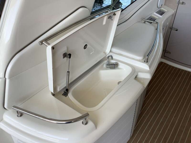 52ft Sea Ray Yacht For Sale