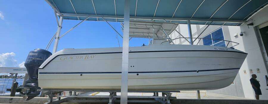 26ft Glacier Bay Yacht For Sale