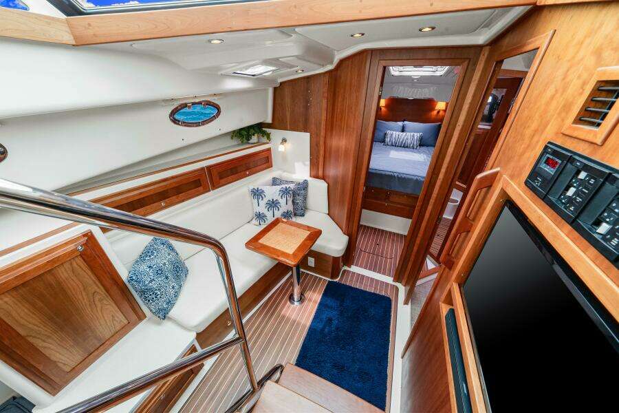 39ft Back Cove Yacht For Sale