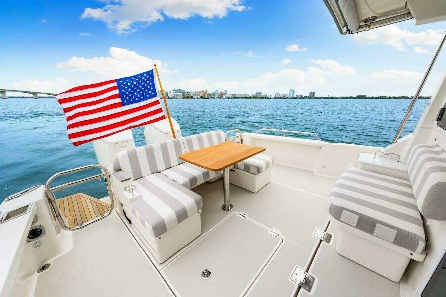 39ft Back Cove Yacht For Sale