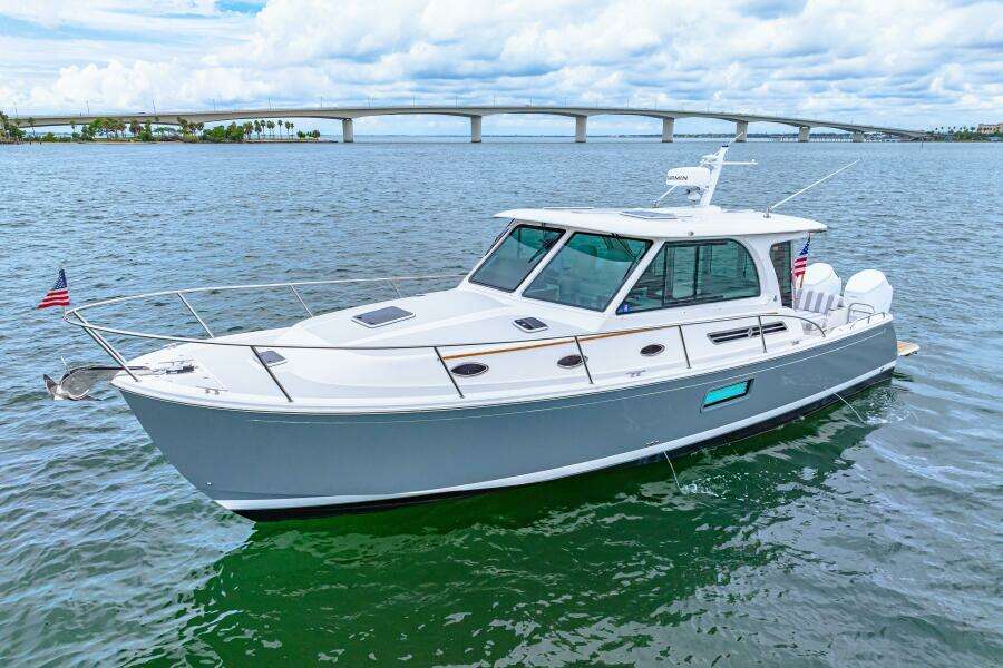 39ft Back Cove Yacht For Sale